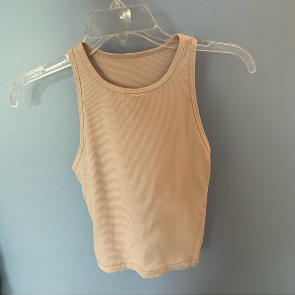 (2 pack) tank top, built in bra, slight crop, tan and green xs